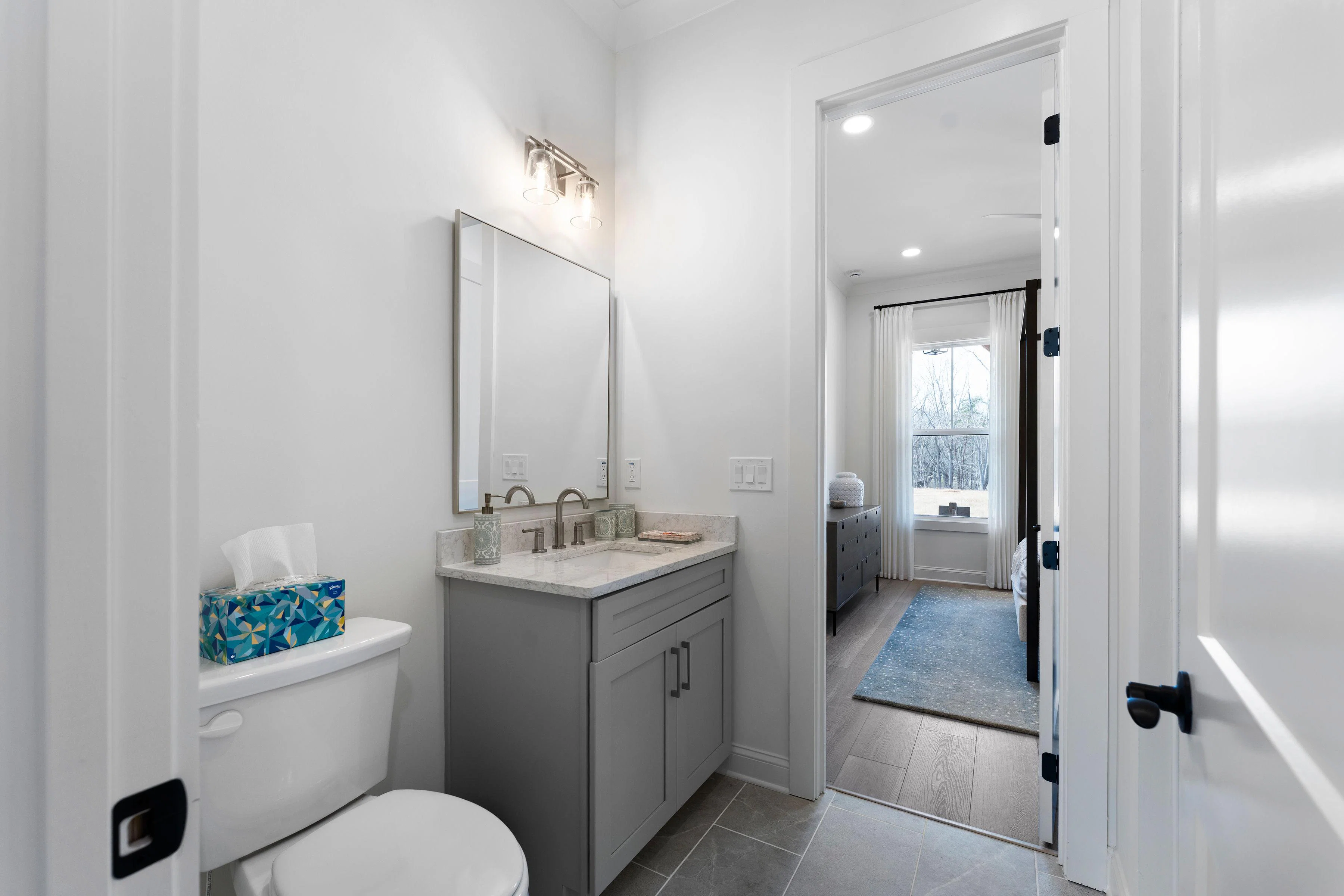 Chestnut B Guest Bath