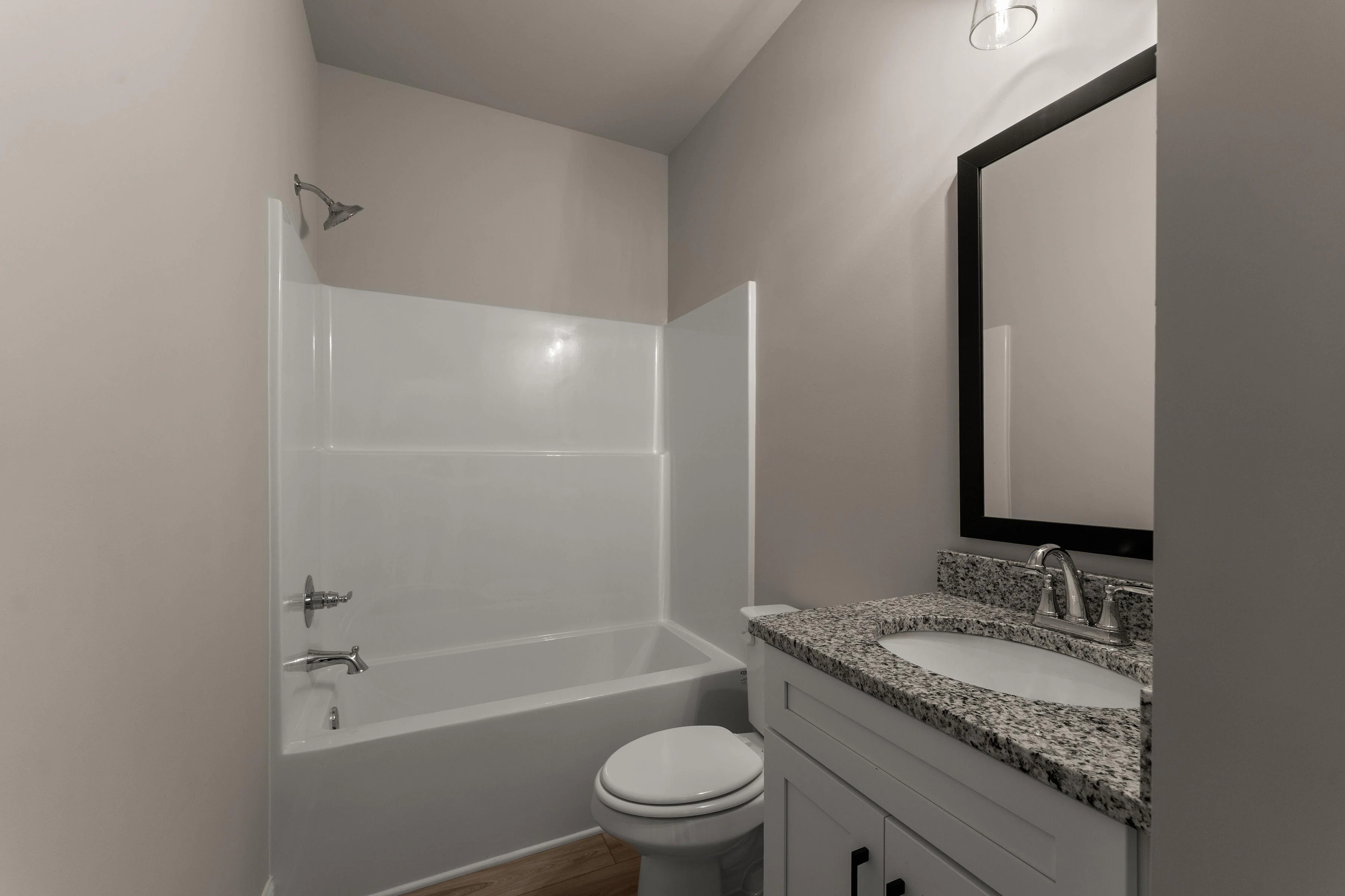Juniper IIA Guest Bath