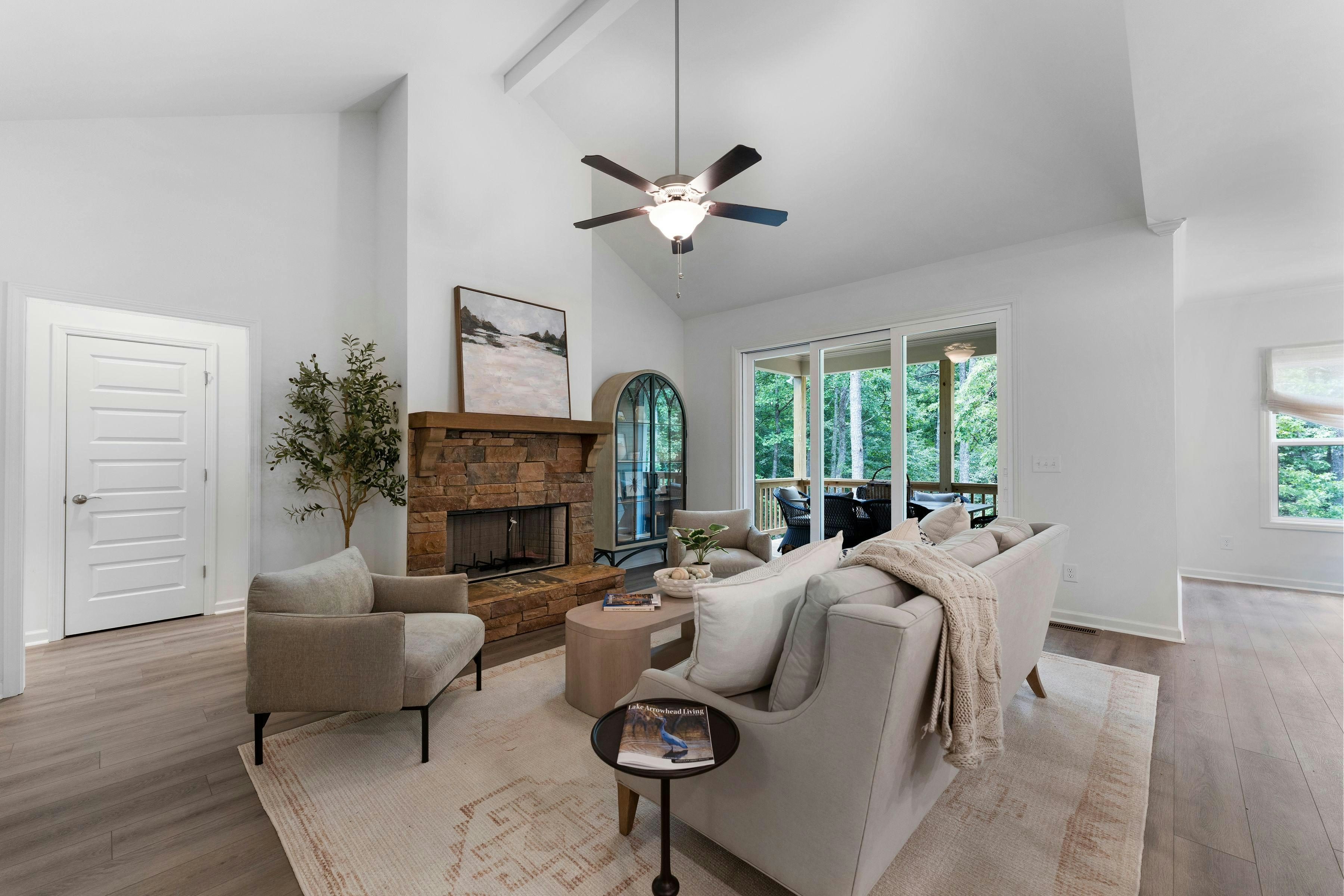 Reinhardt Living Area