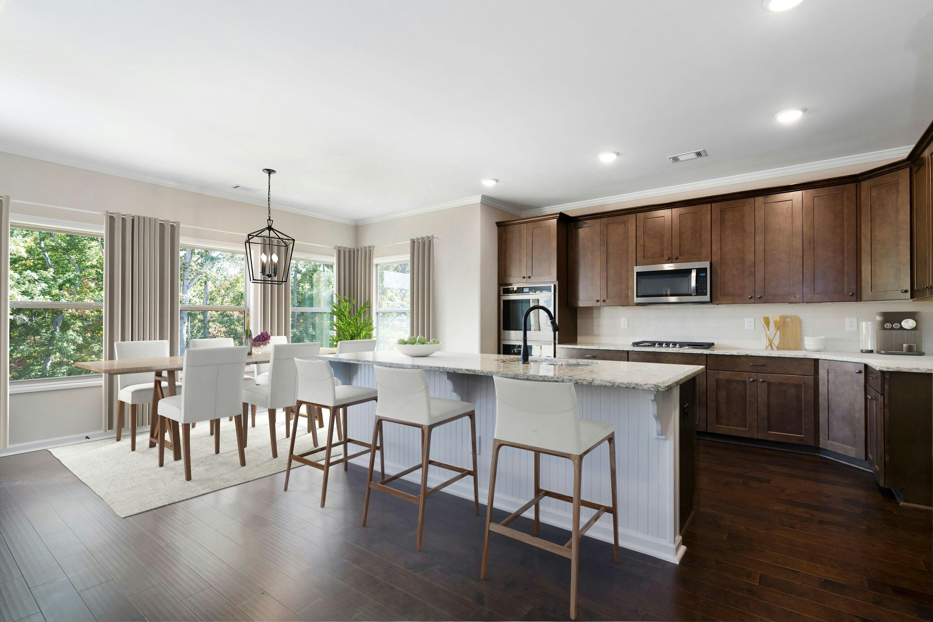 Cherokee Kitchen/Dining