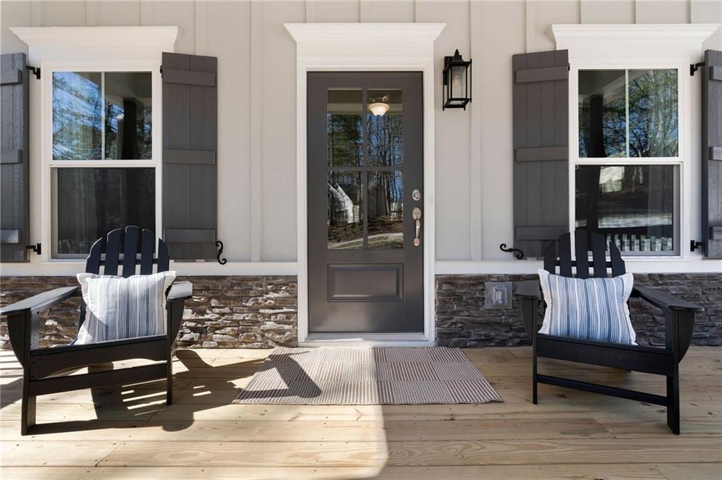 Image of Interior or Exterior of listing