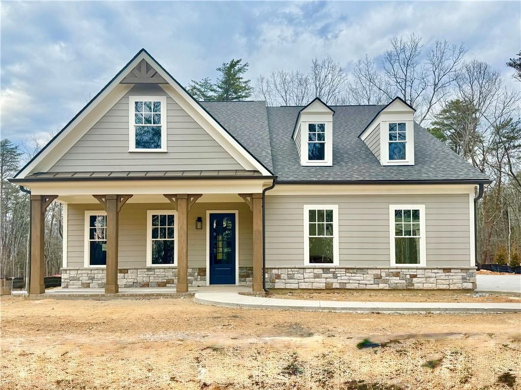 160 Cherokee Drive S