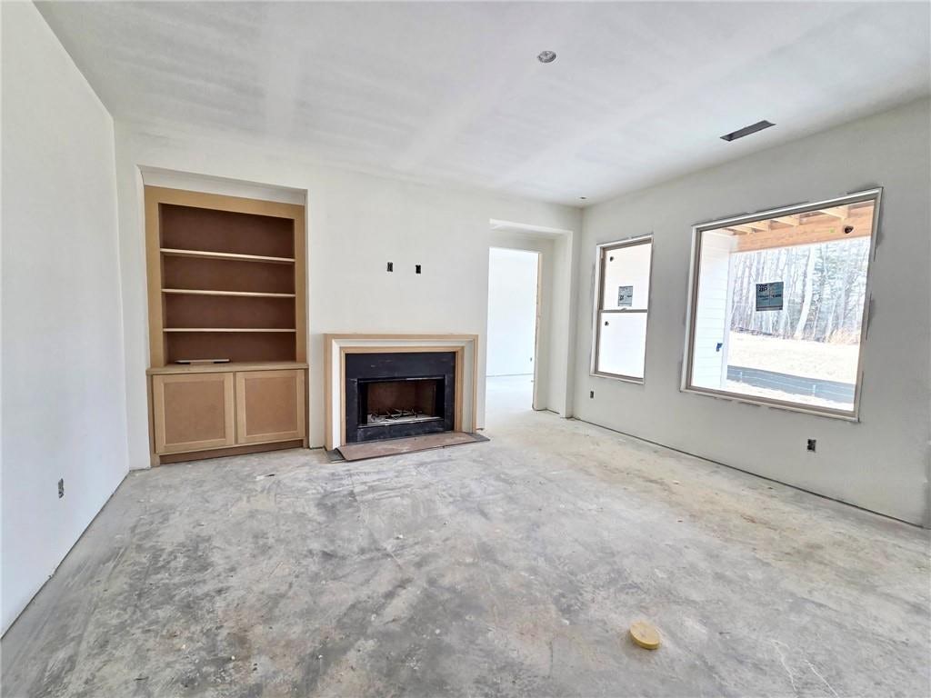 Image of Interior or Exterior of listing