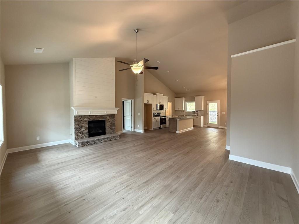 Image of Interior or Exterior of listing