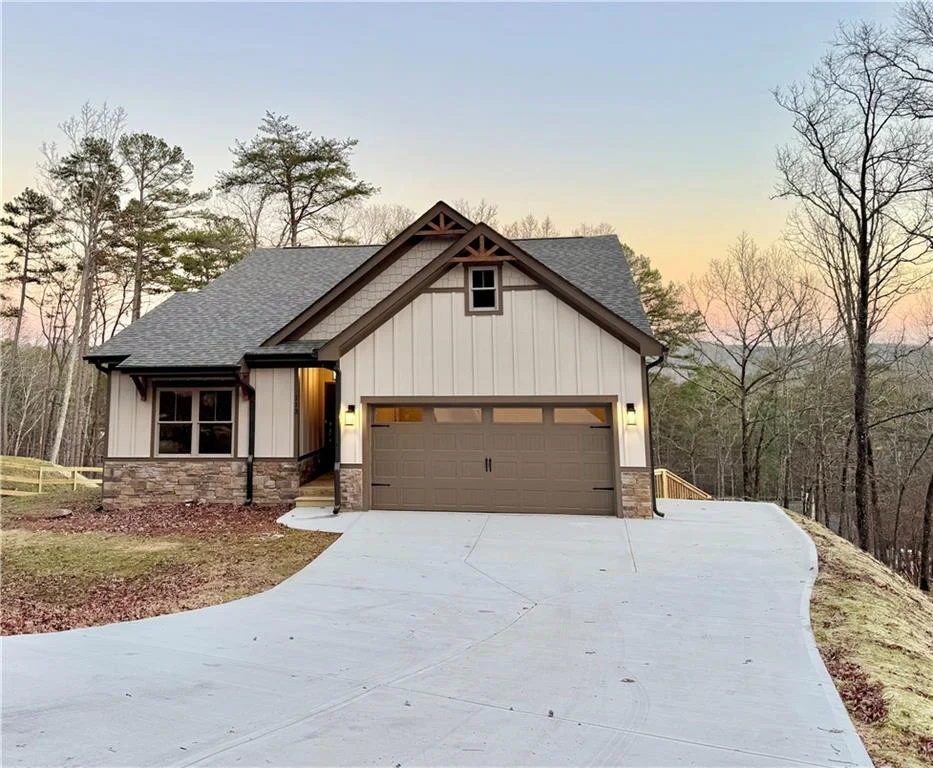 Image of Interior or Exterior of listing