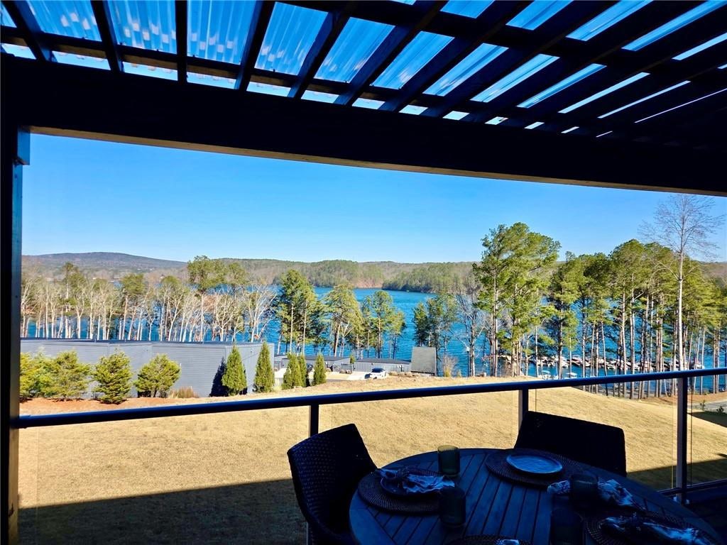 Image of Interior or Exterior of listing