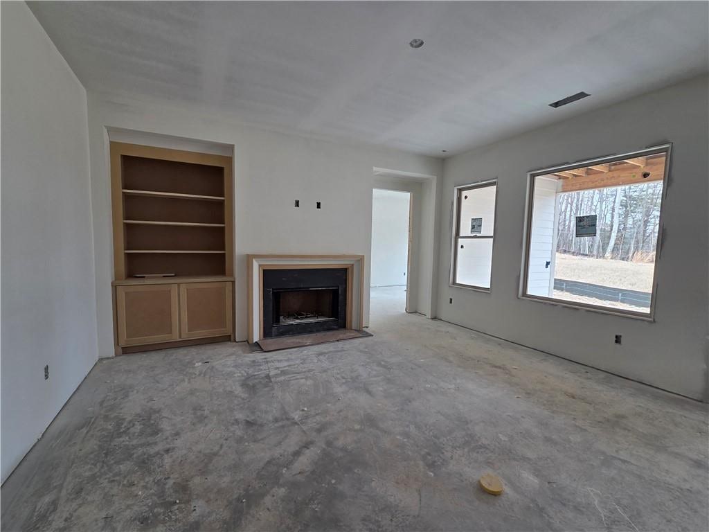 Image of Interior or Exterior of listing