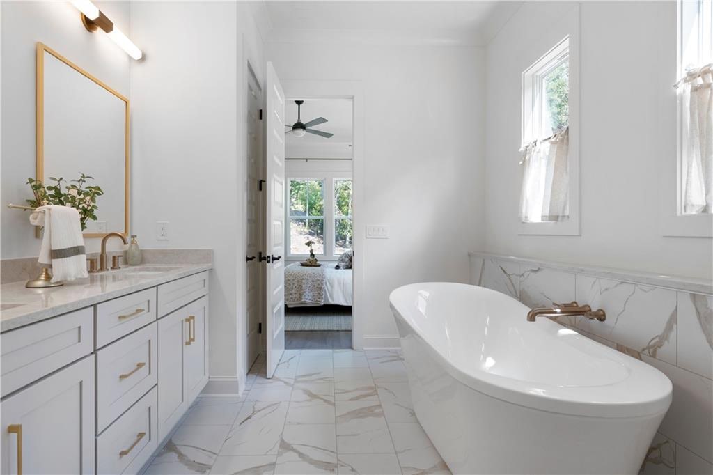 Image of Interior or Exterior of listing