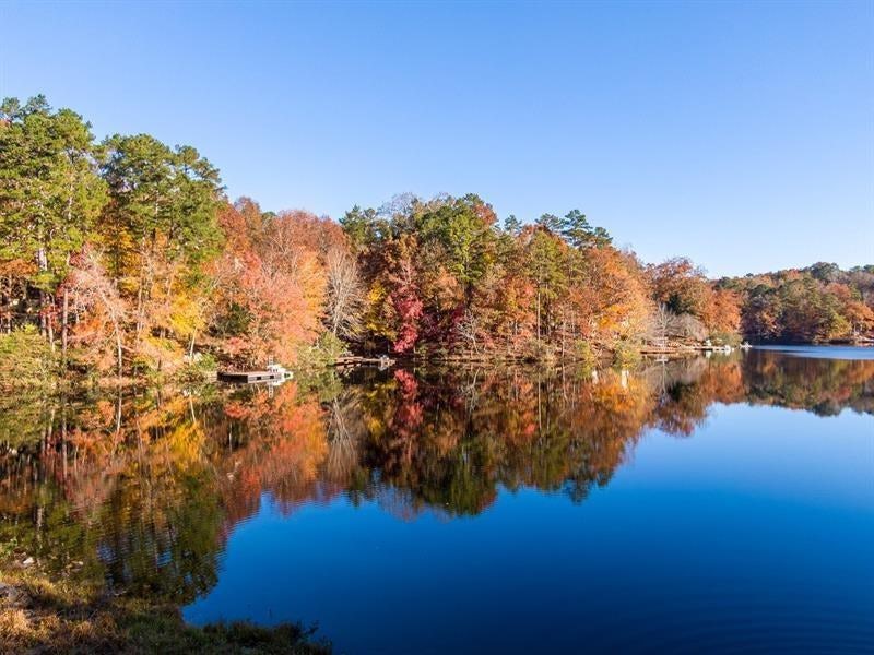 Image of Interior or Exterior of listing