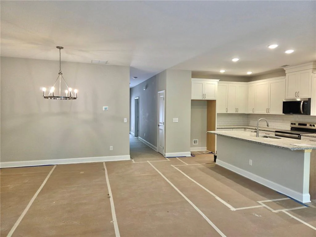 Image of Interior or Exterior of listing