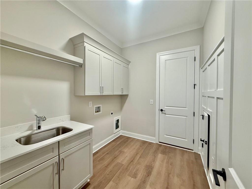 Image of Interior or Exterior of listing