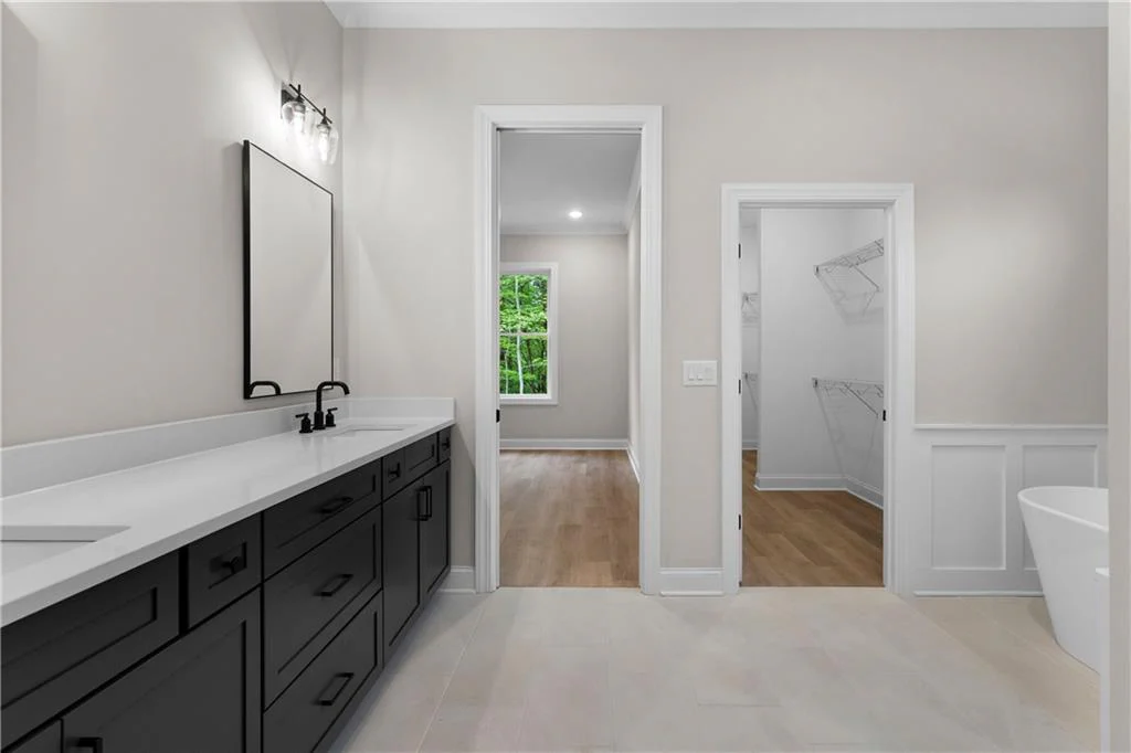 Image of Interior or Exterior of listing
