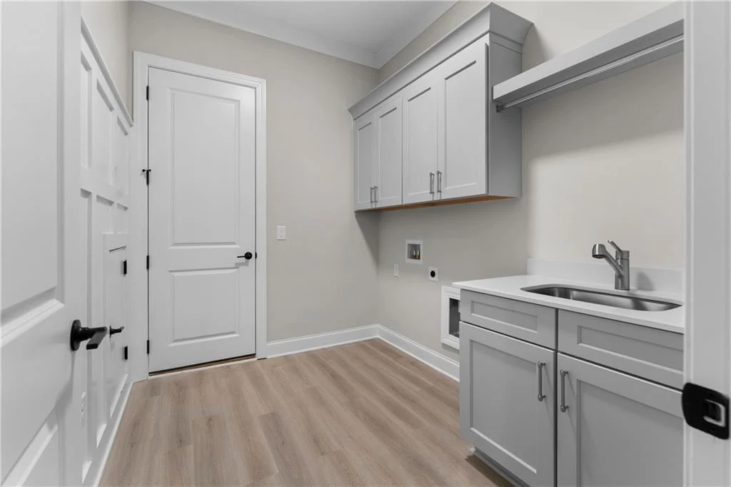Image of Interior or Exterior of listing