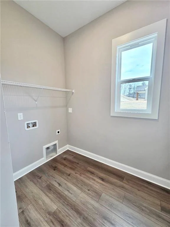 Image of Interior or Exterior of listing