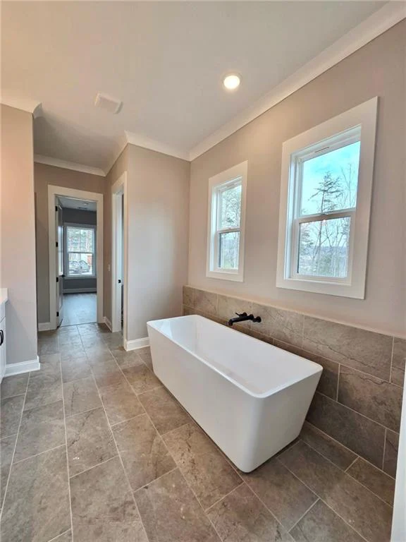 Image of Interior or Exterior of listing