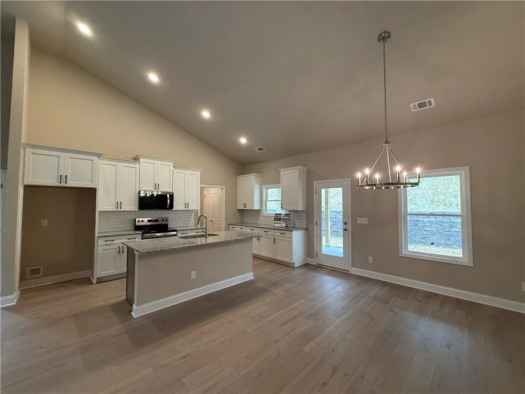 Image of Interior or Exterior of listing