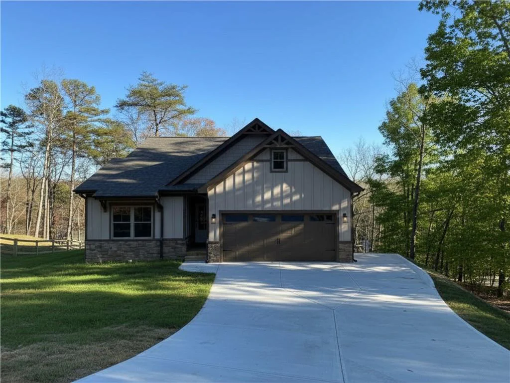 113 Elder Court