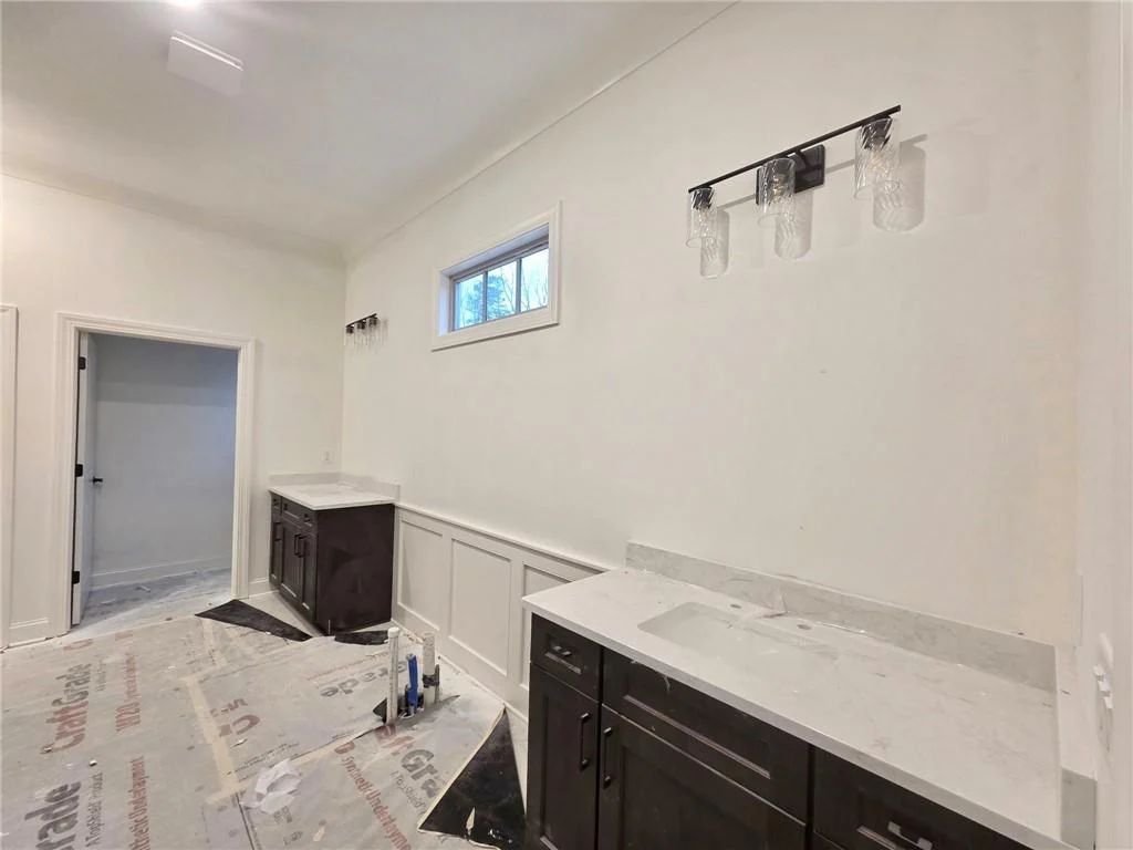 Image of Interior or Exterior of listing