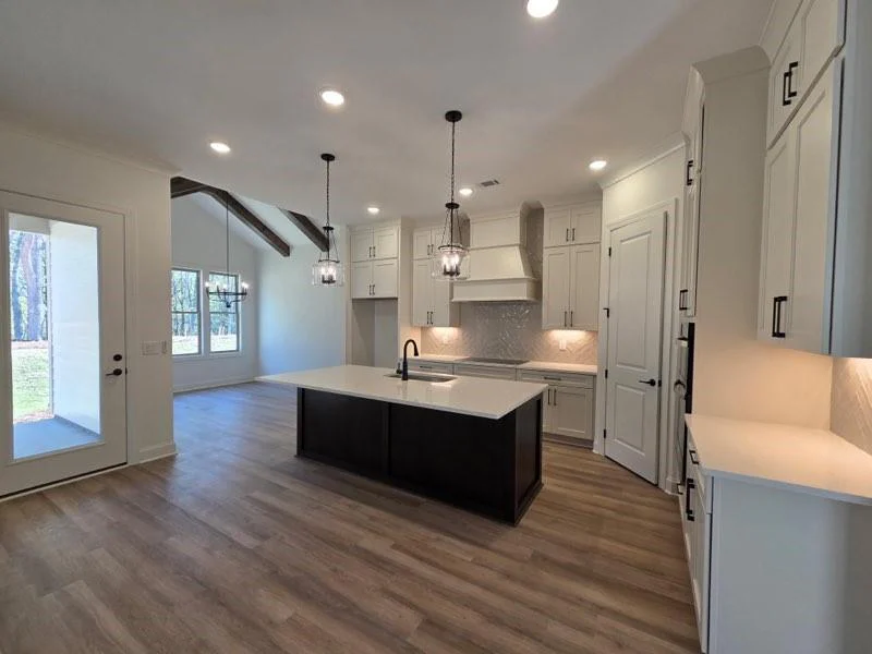 Image of Interior or Exterior of listing