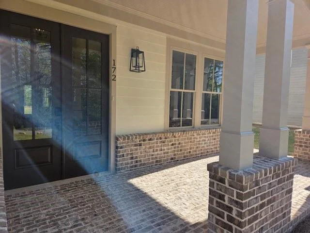 Image of Interior or Exterior of listing