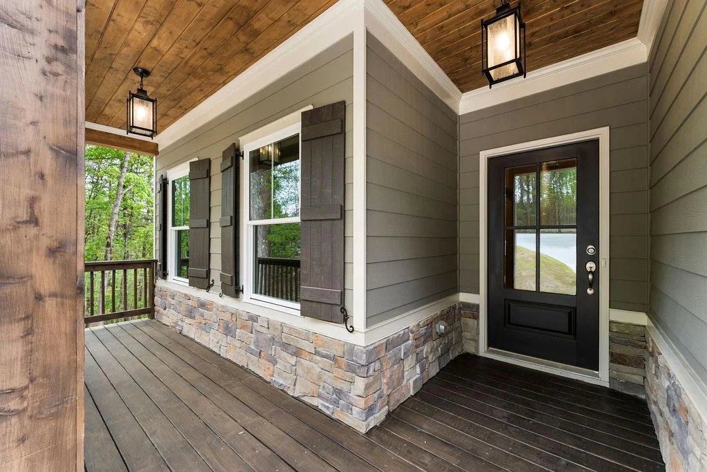 Image of Interior or Exterior of listing