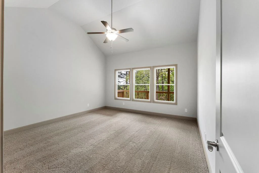 Image of Interior or Exterior of listing