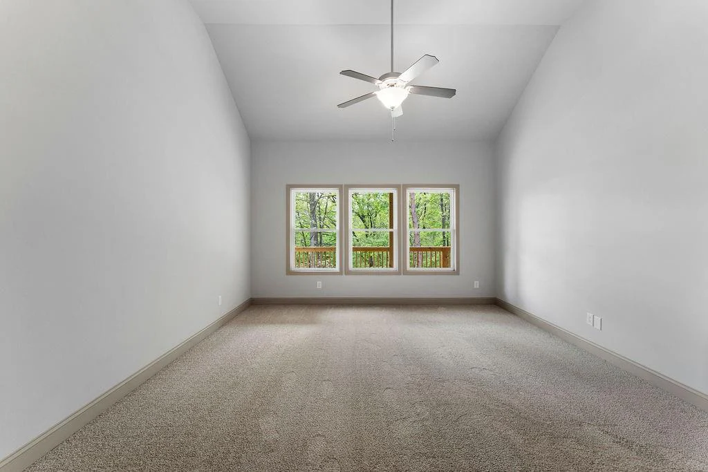 Image of Interior or Exterior of listing