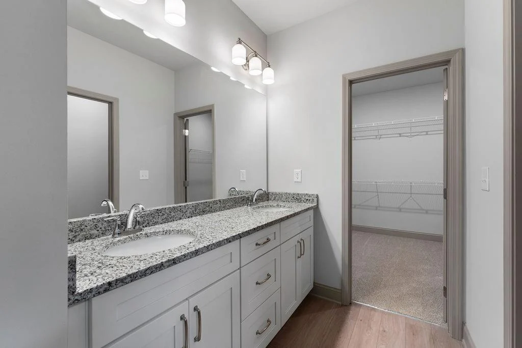 Image of Interior or Exterior of listing