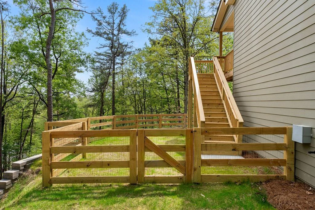 Image of Interior or Exterior of listing