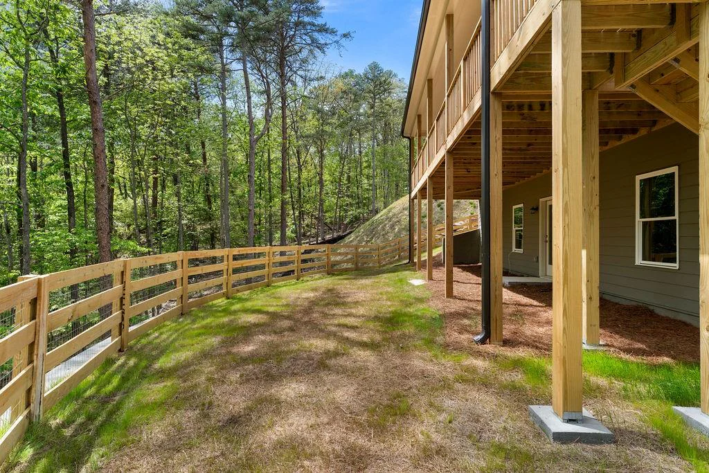 Image of Interior or Exterior of listing