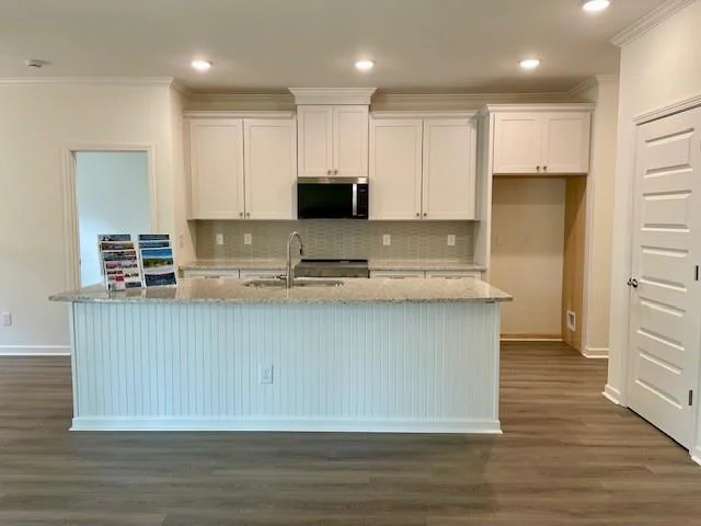 Image of Interior or Exterior of listing