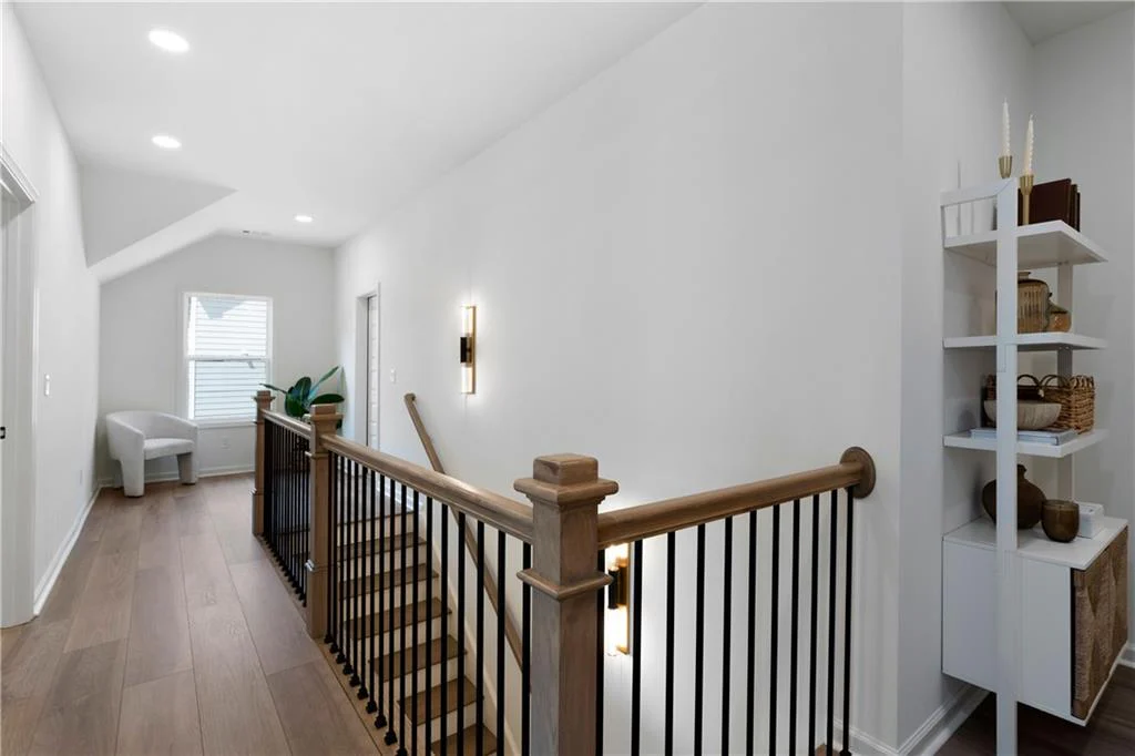 Image of Interior or Exterior of listing