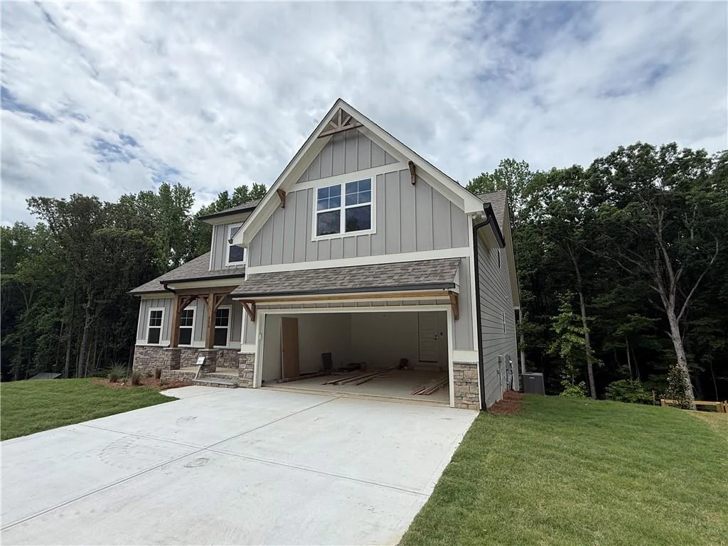 Image of Interior or Exterior of listing
