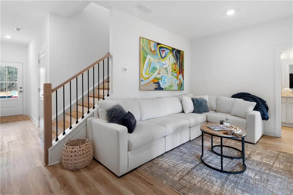 Image of Interior or Exterior of listing