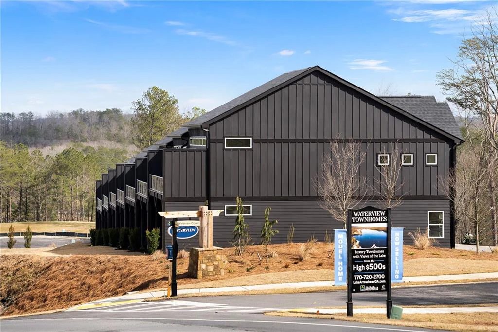 Image of Interior or Exterior of listing