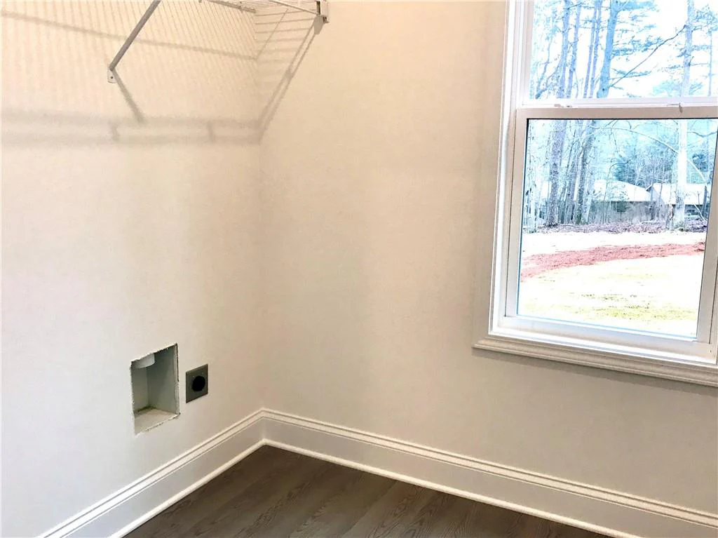 Image of Interior or Exterior of listing