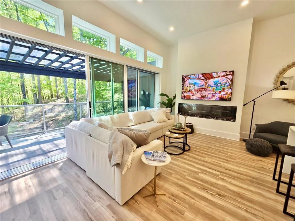 Image of Interior or Exterior of listing