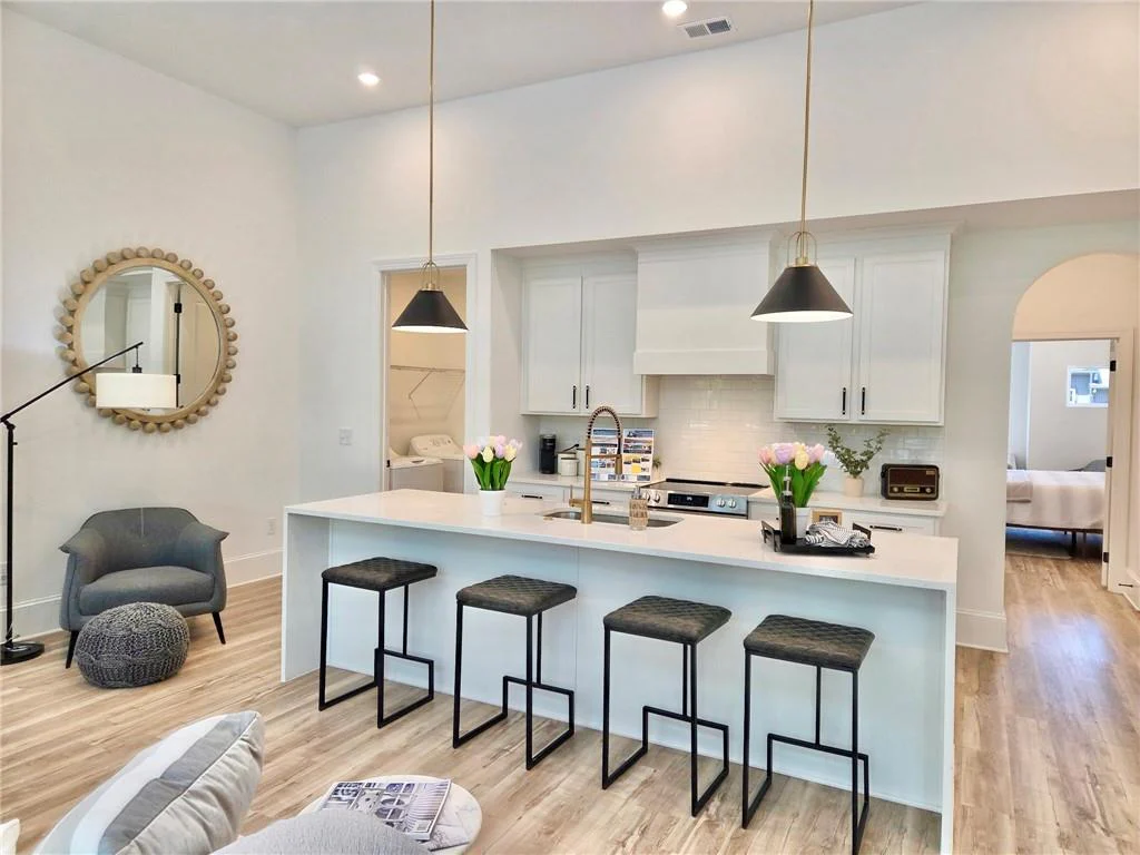 Image of Interior or Exterior of listing