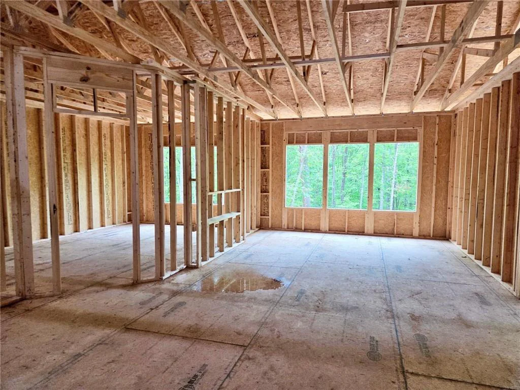 Image of Interior or Exterior of listing