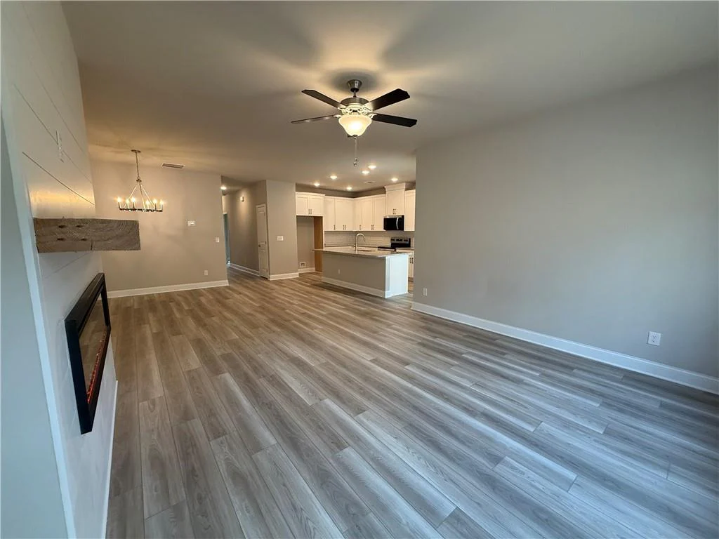 Image of Interior or Exterior of listing