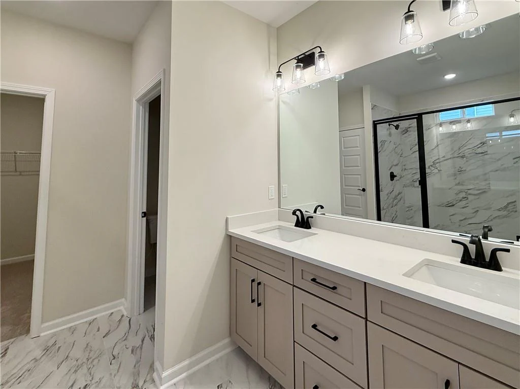 Image of Interior or Exterior of listing