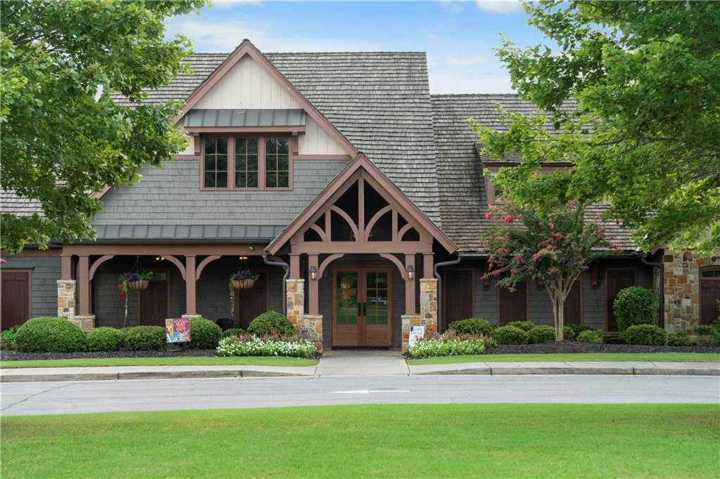 Image of Interior or Exterior of listing