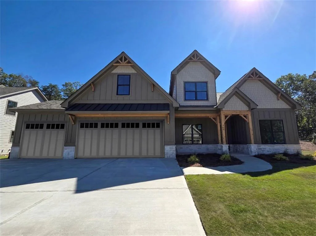 Image of Interior or Exterior of listing