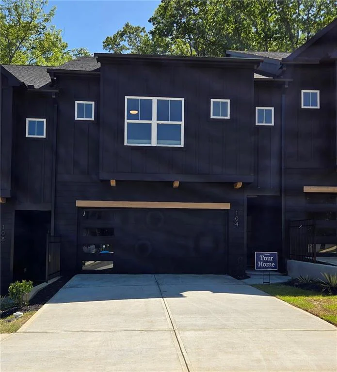 Image of Interior or Exterior of listing