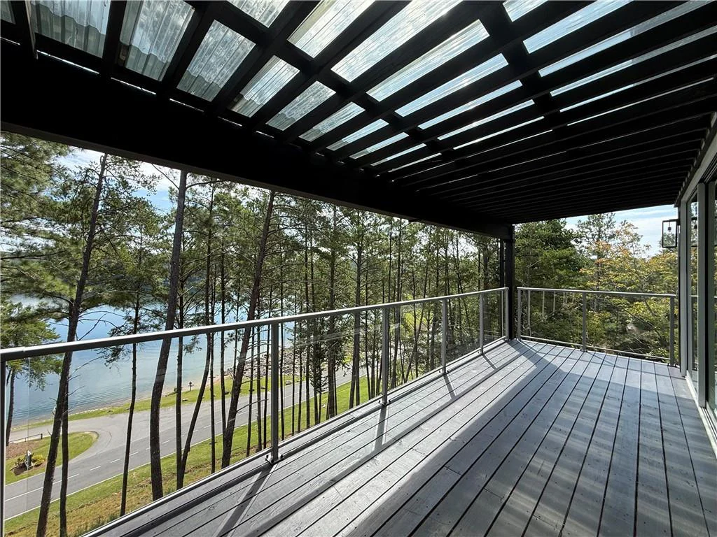 Image of Interior or Exterior of listing