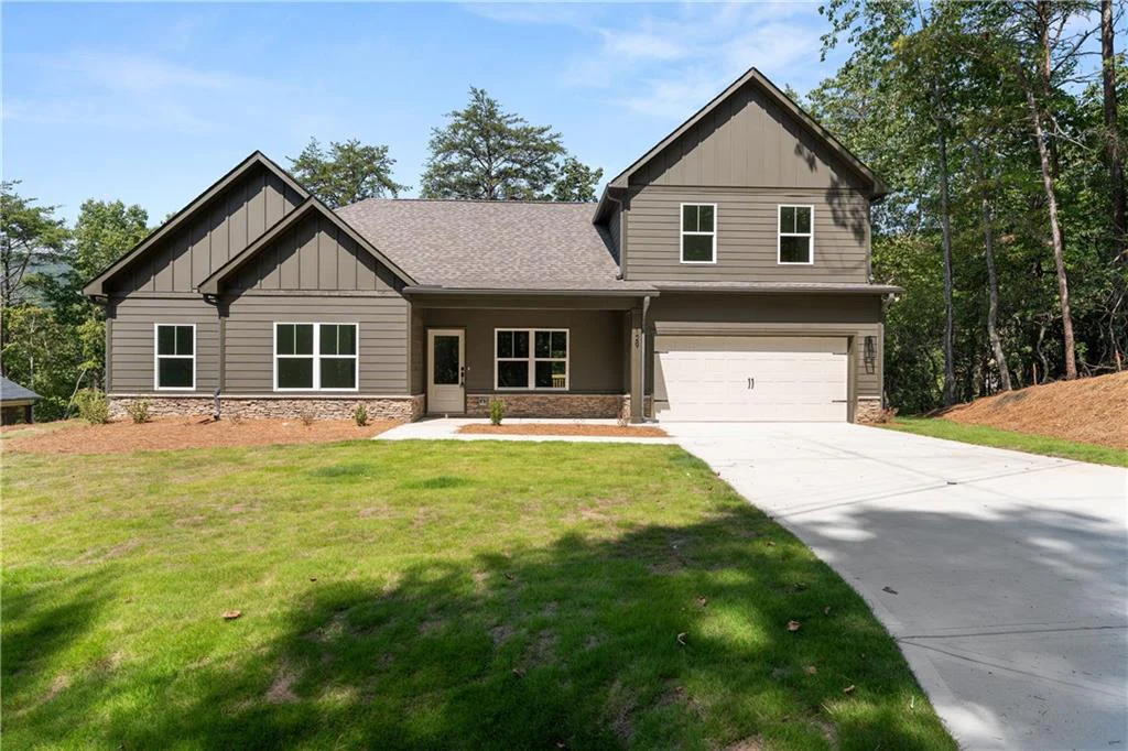 129 Morse Elm Loop