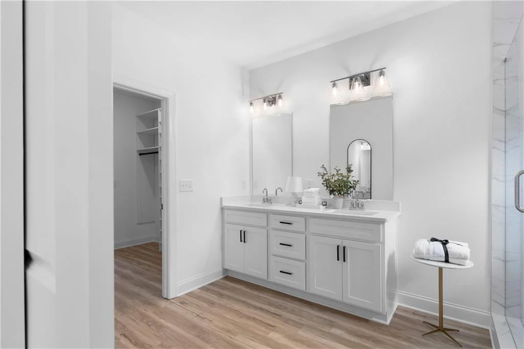 Image of Interior or Exterior of listing