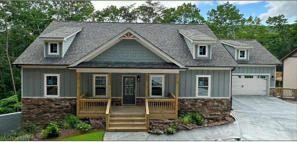 Image of Interior or Exterior of listing