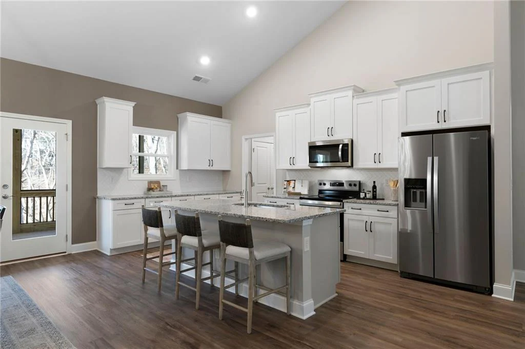 Image of Interior or Exterior of listing