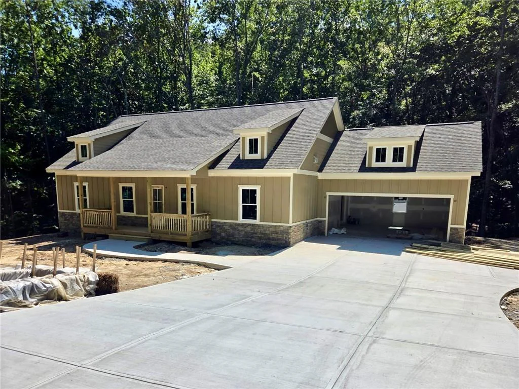 Image of Interior or Exterior of listing